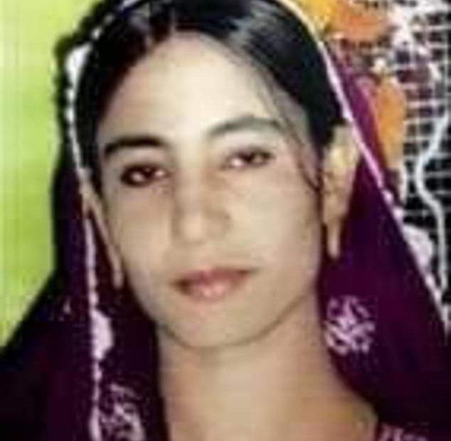 24 -year old woman stoned to death 'by her husband and his brother' in brutal honour killing in Pakistan