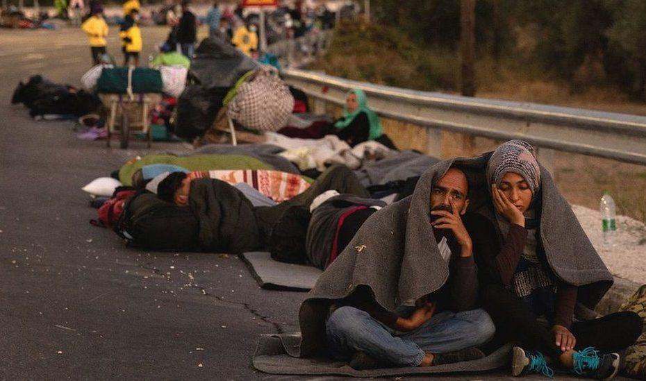 Moria Migrants: Greek Ships to Help Shelter 13,000 After Fire