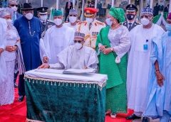 Gowon, Jonathan Join President At Ceremony