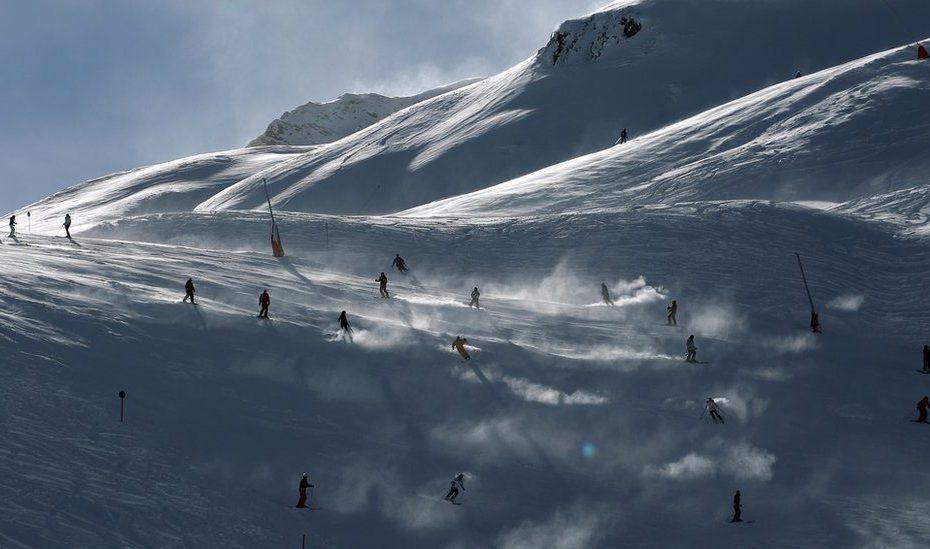 Coronavirus: 'Momentous' Errors Worsened Austria Ski Resort Outbreak