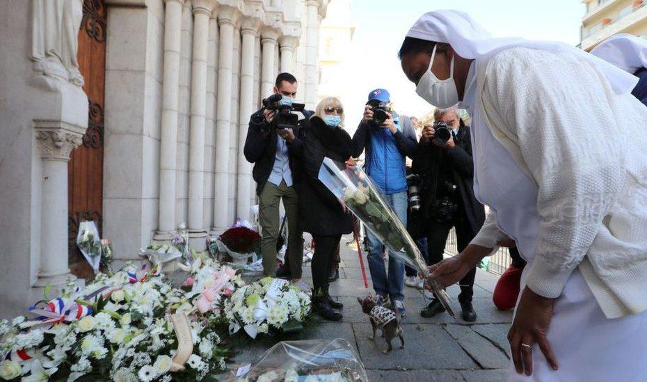 France attack: Nice in Mourning After Deadly Church Stabbings