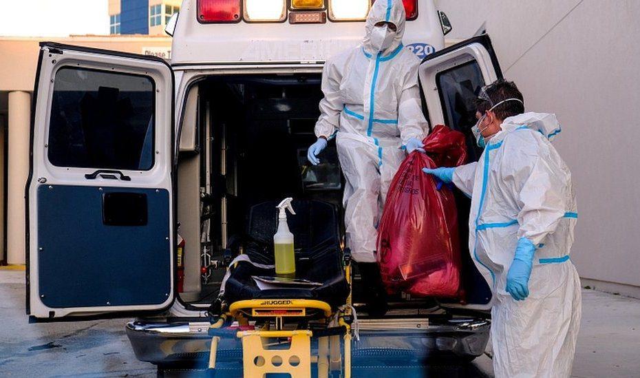 Covid: Trump's Chief of Staff Admits US Cannot Control Pandemic