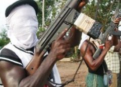 Gunmen kill pregnant woman, abduct husband in Kaduna