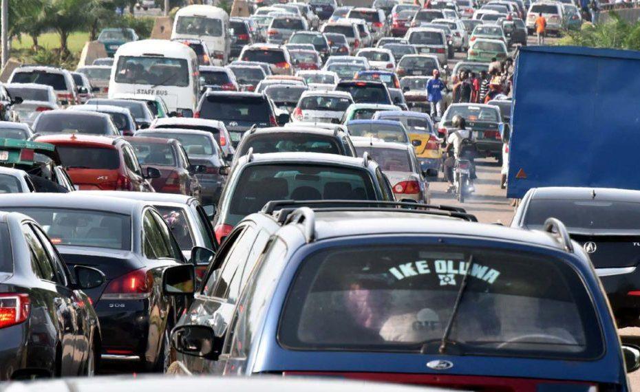 Abuja residents beg seek security operatives’ return