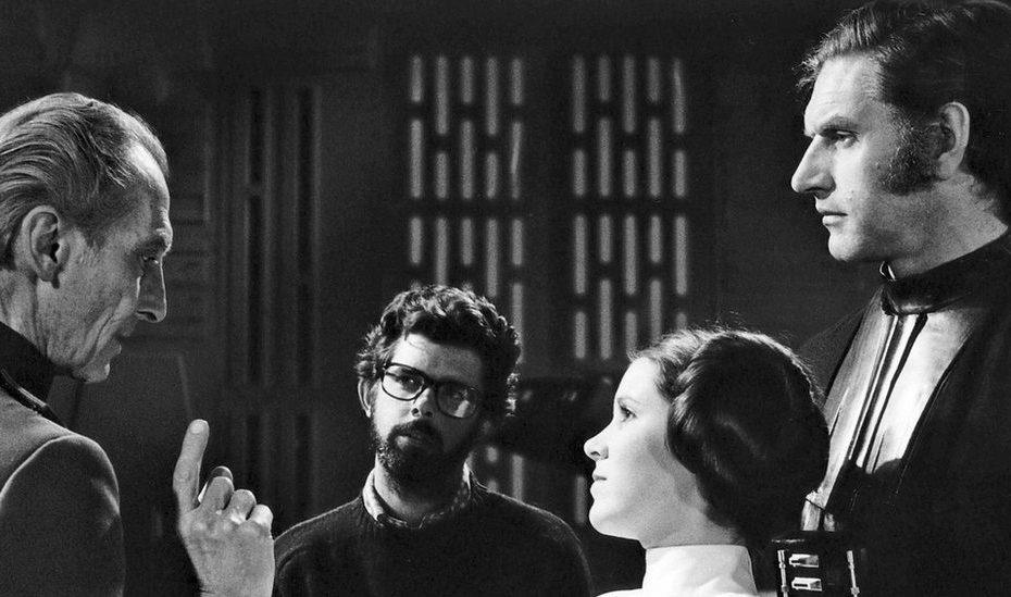 Dave Prowse: George Lucas Remembers 'Imposing' Darth Vader Actor