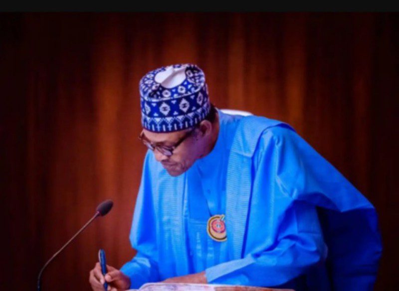 Buhari urges senate to approve N895bn supplementary budget