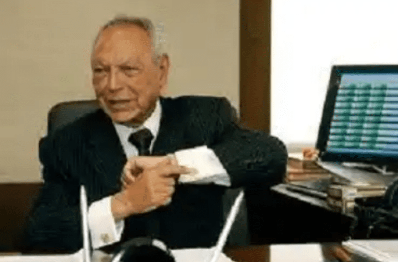 Egyptian billionaire Onsi Sawiris dies at 90