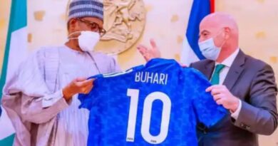 Nigeria: FIFA president visit president Buhari