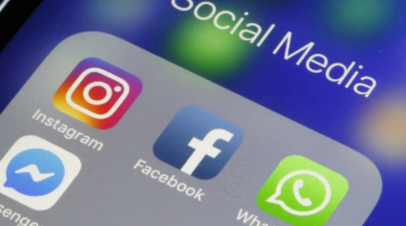 Facebook, Instagram, WhatsApp offline globally