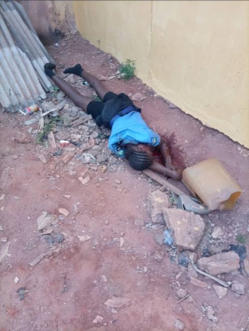Nigeria: Many killed as armed robbers attack multiple banks (graphic photos)
