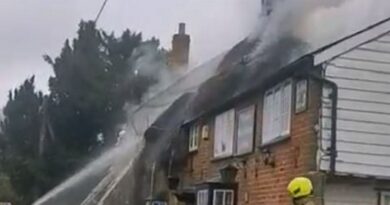 Updates as Essex fire crews battle blaze at historic pub in Arkesden with full investigation launched - recap