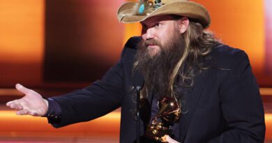 Chris Stapleton Wins Best Country Album at 2022 Grammys