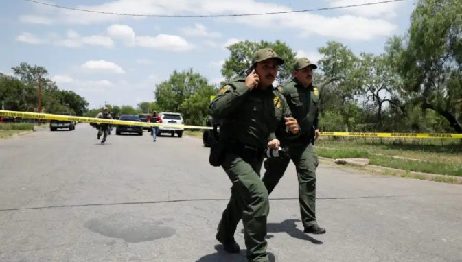 Texas Shooting: 18yr old gunman opens fire in 'Texas Elementary School' killing atleast 19 children