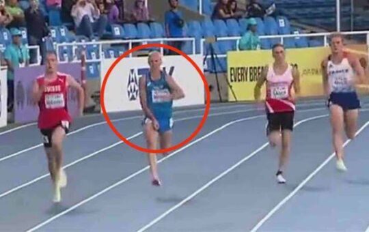 Watch!! Embarrassing moments for Italian Decathlete 'Alberto Nonino', as p***s falls out during race(photos/video)