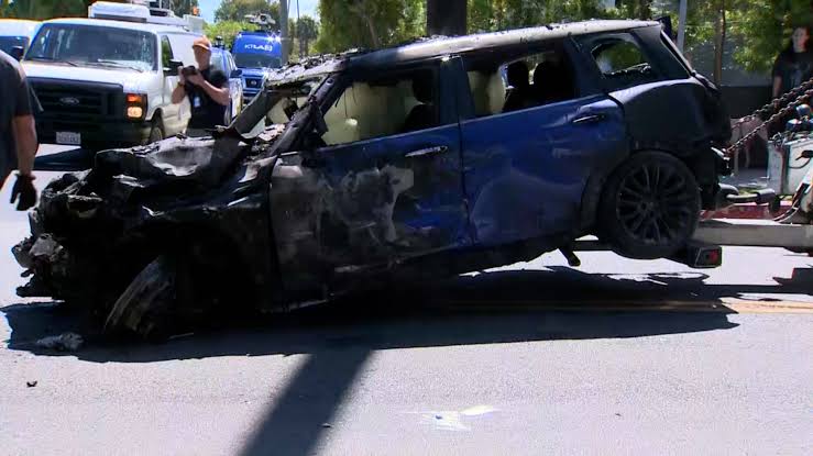 UPDATE: Anne Heche who was involved in a ghastly car accident, now in serious 'COMA' UPDATE: Anne Heche who was involved in a ghastly car accident, now in serious 'COMA'
