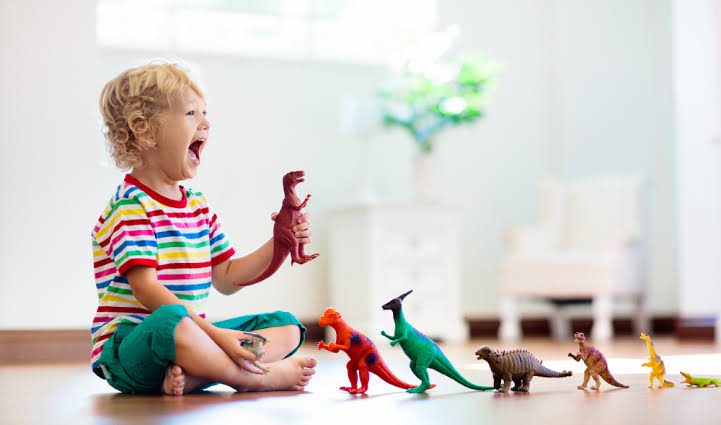 Benefits of Dinosaur Toys to Kids