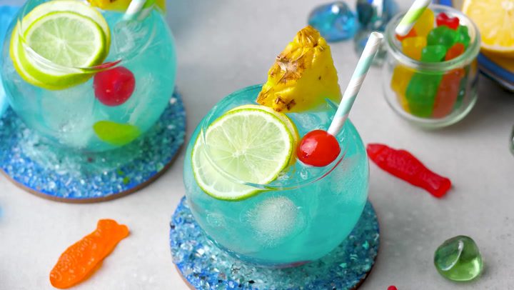 Dive into Deliciousness with These Fishbowl Drink Recipes