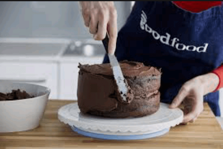 4 Ways to Make Good Money through Cake Making