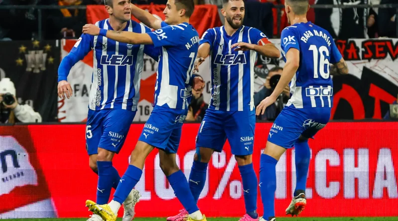 Alaves Beat Sevilla 3-2