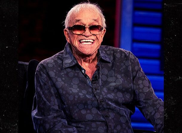 Comedian James Gregory is dead